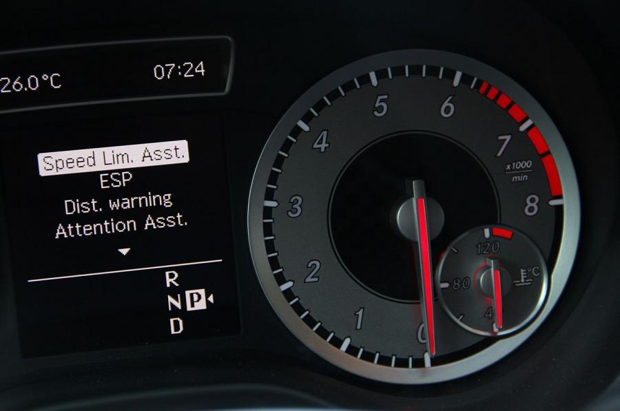  Mercedes-Benz A-Class 2012 года  (фото 23 из 78)